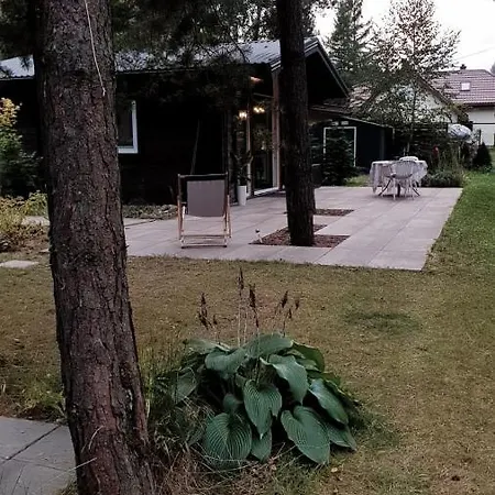 Domek Pod Trzema Kuropatwami Ily Kolo Urli Exterior photo